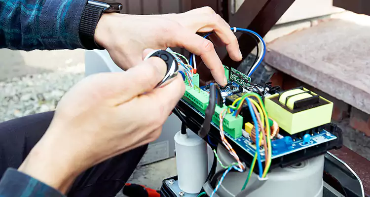 Automatic Driveway Gate Repair in Cocoa, FL