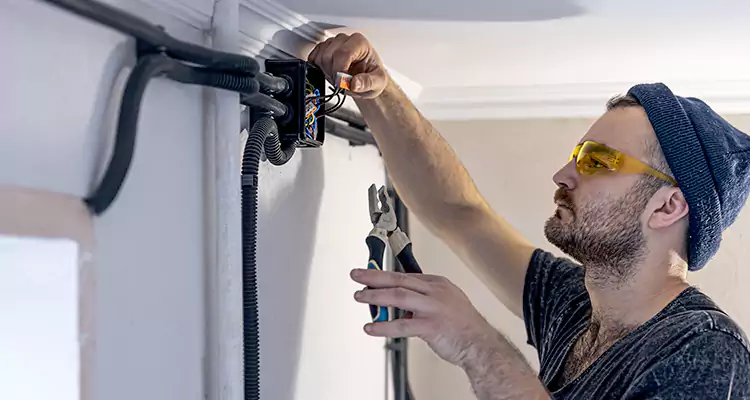 Garage Door Opener Cable Repair in Cocoa, FL