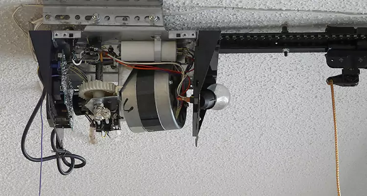 Emergency Garage Door Opener Repair in Cocoa, FL