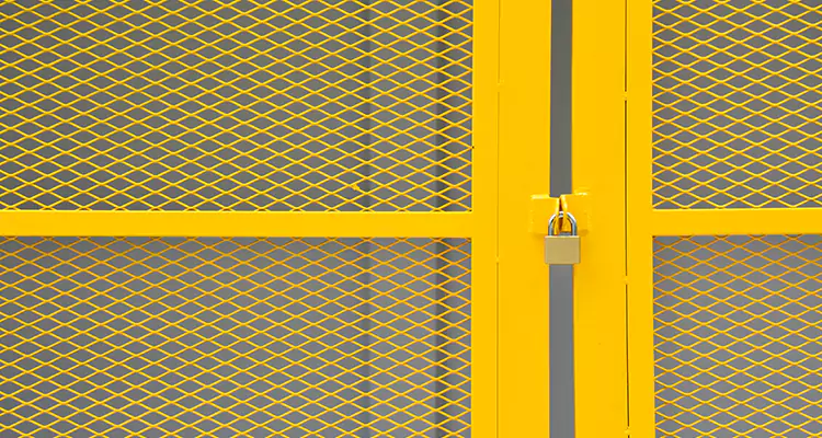 Steel Mesh Screen Door Repair in Cocoa, FL