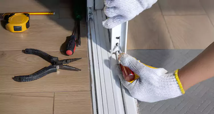 Closet Sliding Door Track Repair in Cocoa, FL