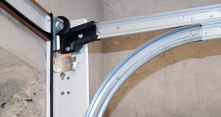 Maintain Liftmaster Garage Door Off Track in Cocoa, FL